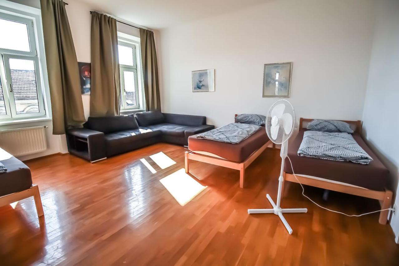 Family 3 Bedroom Apartment Lv7 Vienna Exterior photo